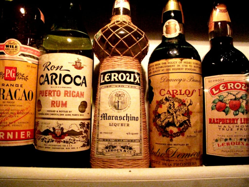 How to Identify & Value Antique Liquor Bottles (Expert's Guide)