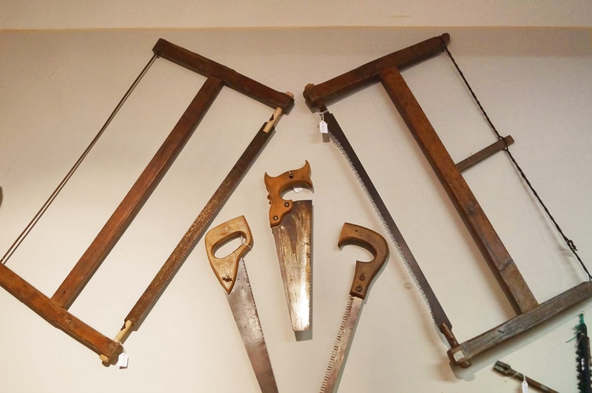 Antique Hand Saw Value & Identification Guide (With Types)