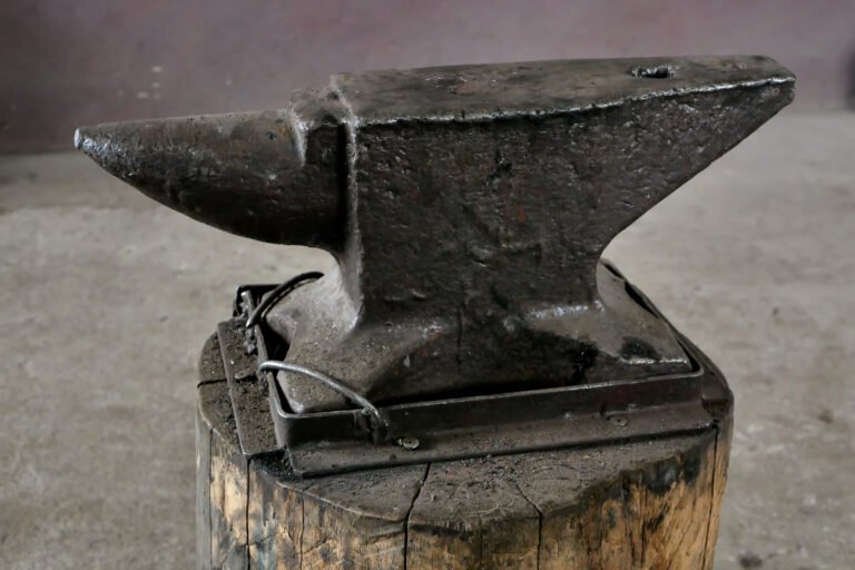 Antique Anvil Identification & Value Guide (With Rare Types)