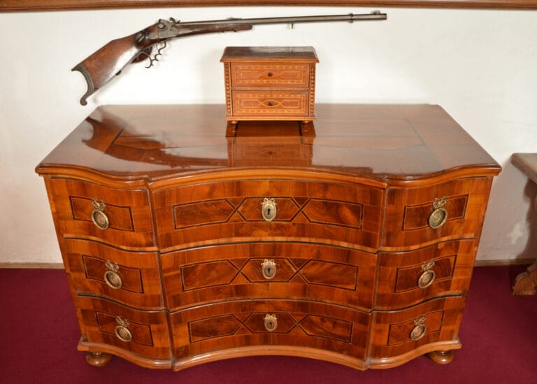 Antique Bassett Furniture Value & Identification Guide