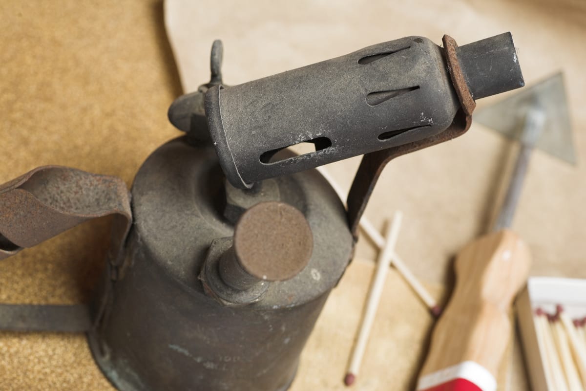 Antique Blow Torch Identification & Value Guide (2023)