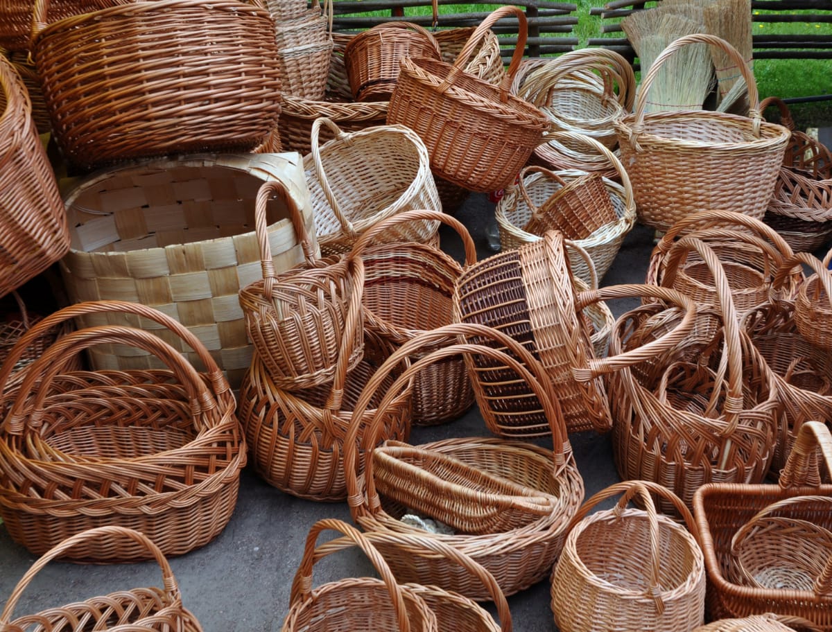 Old Vintage Longaberger Baskets Value & Identification Guide
