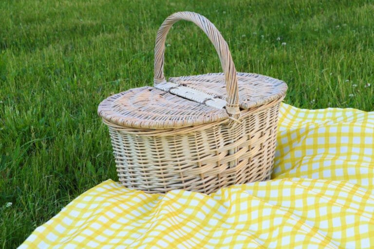 Old Vintage Longaberger Baskets Value & Identification Guide