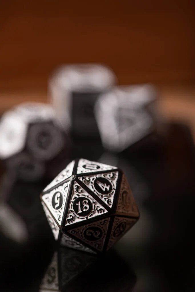 A Polyhedron Die