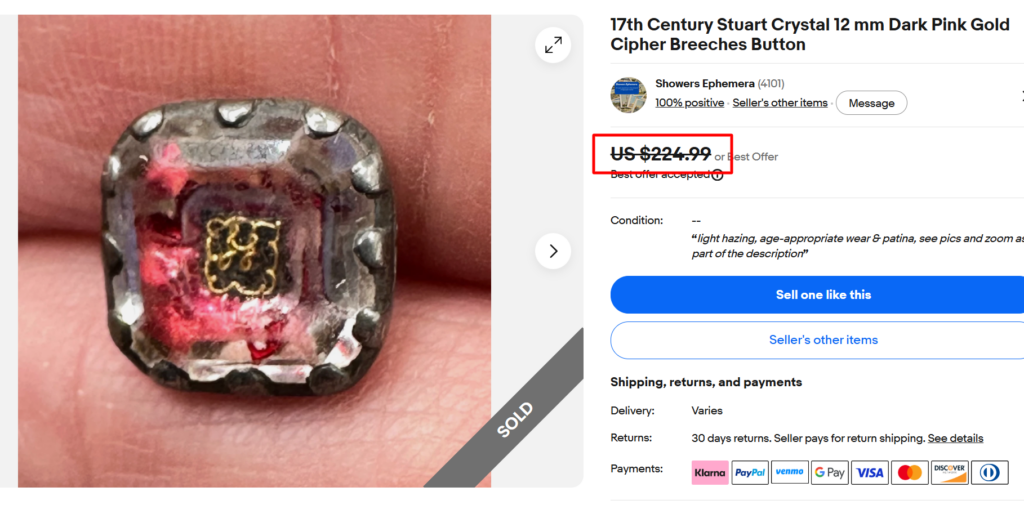 Stuart Crystal Antique Button