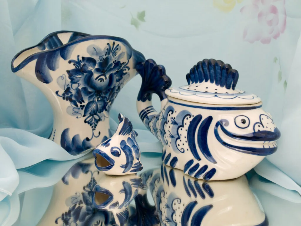 An Old Gzhel Pottery Vase & Creamer Bowl
