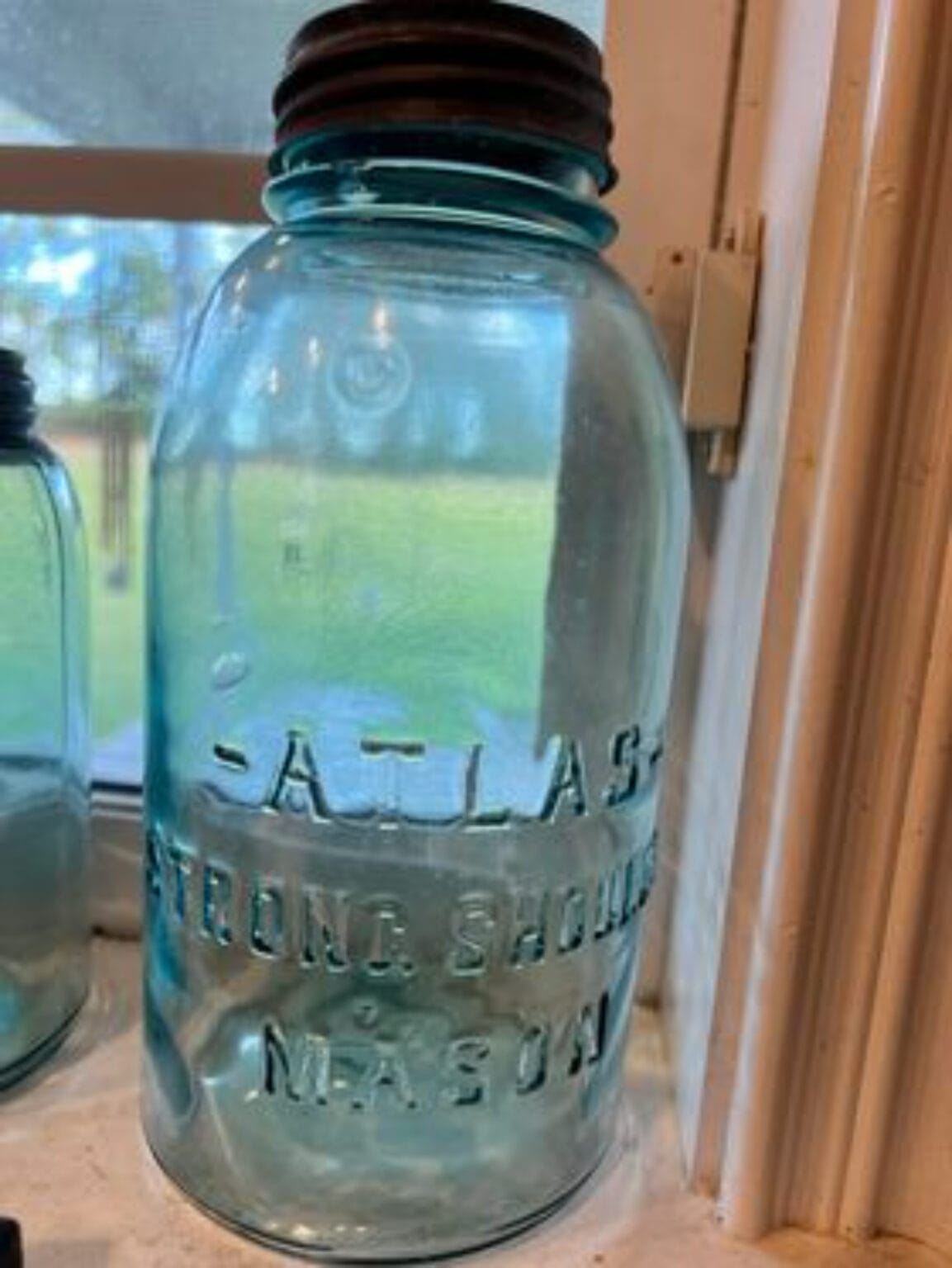 Atlas Mason Jars Value & Dating Guide (With Rare Finds)