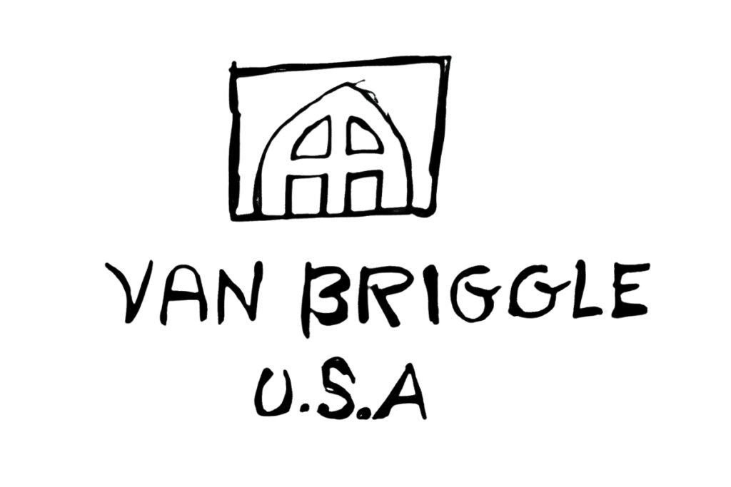 1922 - 1926 Van Briggle Pottery with an U.S.A Mark