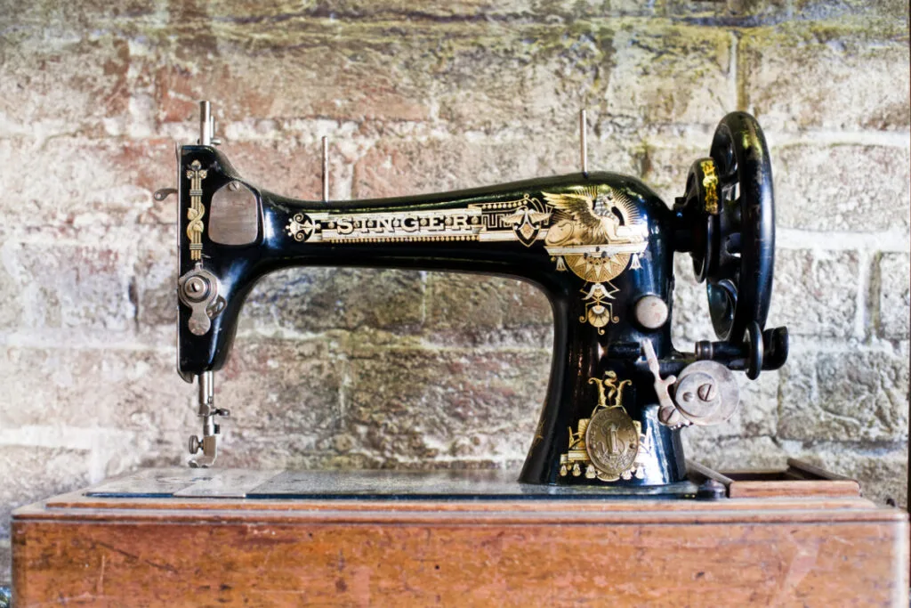 Antique Singer Sewing Machine with Sphinx Decal