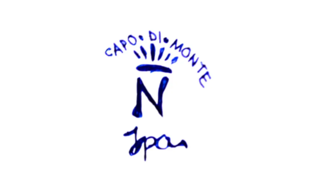 Capodimonte-style 'LPA' marks
