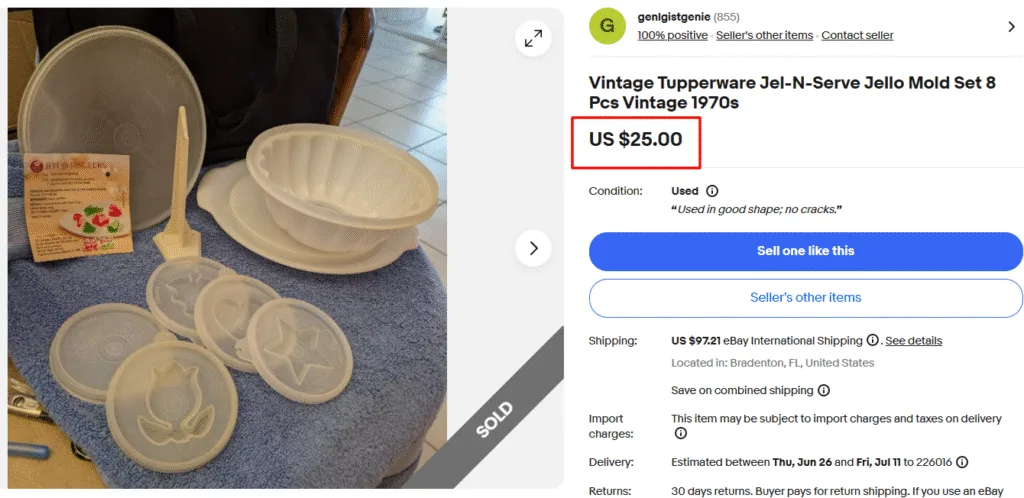 Tupperware Jell-N-Serve Jello Mold Set