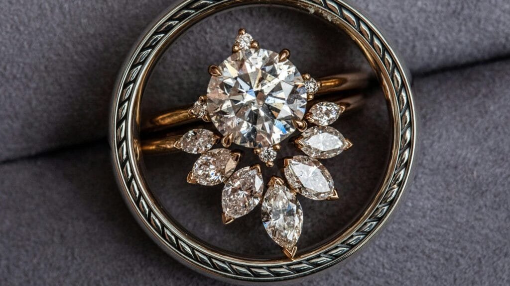 Vintage Art Deco Brooch