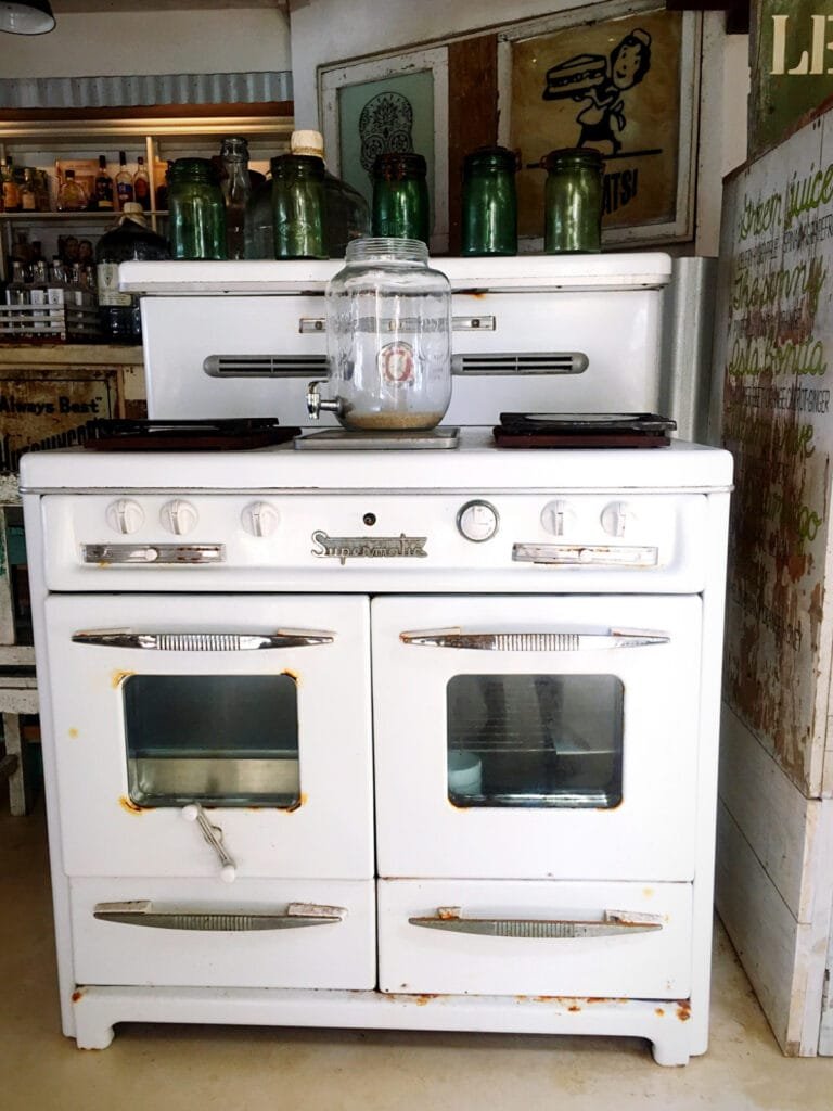 Large Retro Oven