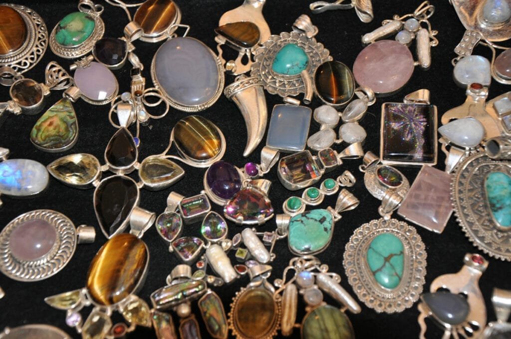 Antique Victorian Jewelry