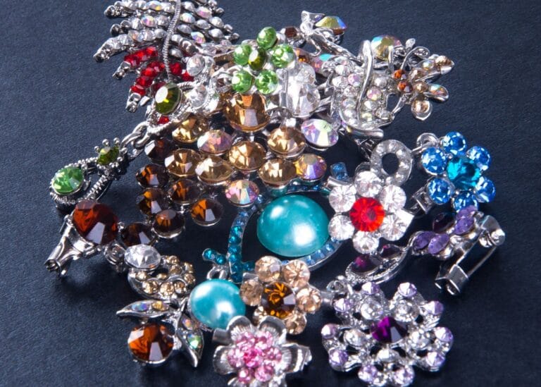Vintage Rhinestone Jewelry Worth Money (Guide to Spot Rare Pieces)