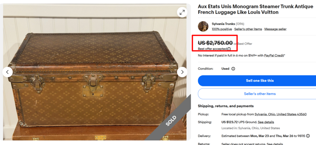 Aux Etats Unis Compartment Trunk