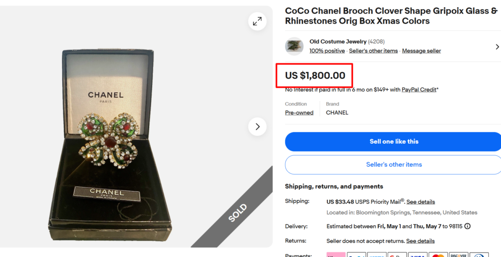 Chanel Gripoix Glass Brooch