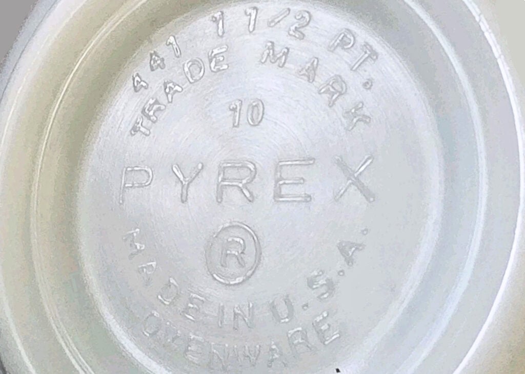 Pyrex Gooseberry Backstamp