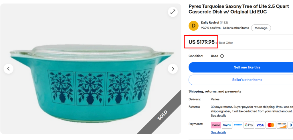 Pyrex Saxony Casserole